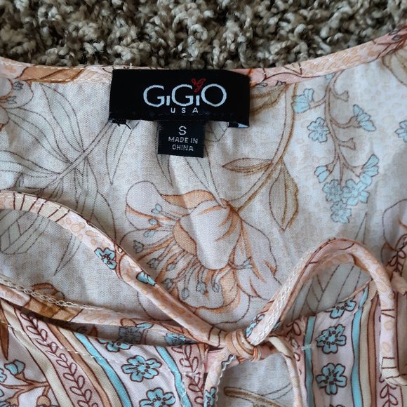GiGio Size S Peach/White boho top EUC - Picture 9 of 12